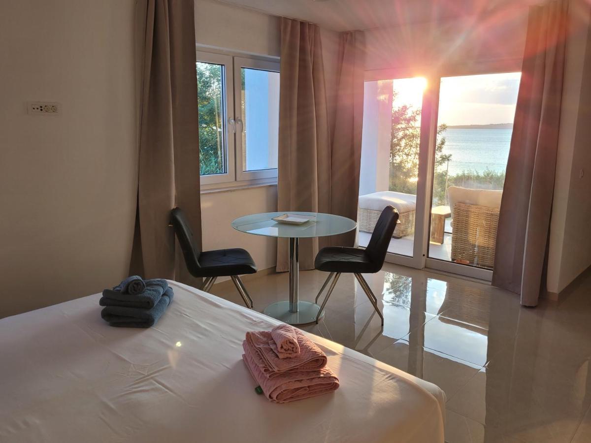 Aparthotel Dalmacija Privlaka  Exterior foto